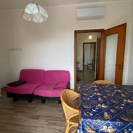 Casa Diamante A Pochi Passi Dal Mare Di Albenga