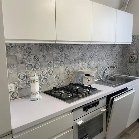 Casa Diamante A Pochi Passi Dal Mare Di Apartment *